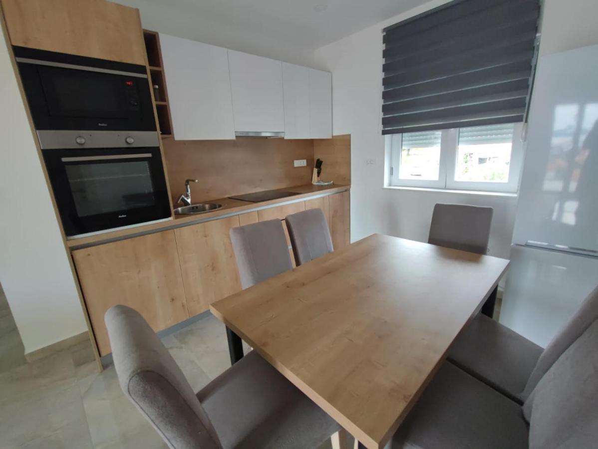 Apartments Horvat Bibinje Luaran gambar