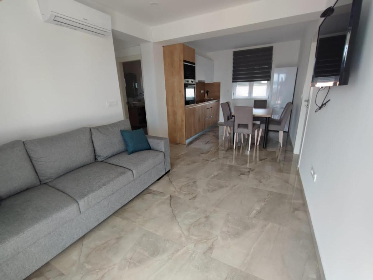 Apartments Horvat Bibinje Luaran gambar